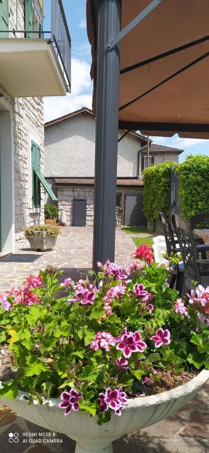 Ferienwohnung Casavarone Riva del Garda Exterior foto