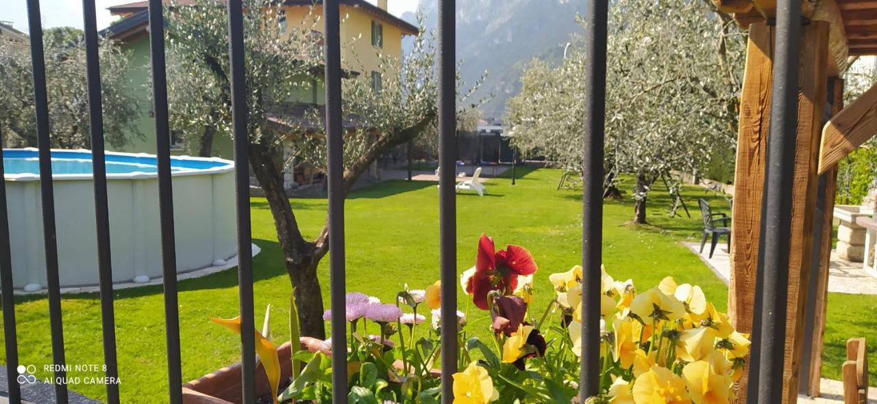 Ferienwohnung Casavarone Riva del Garda Exterior foto