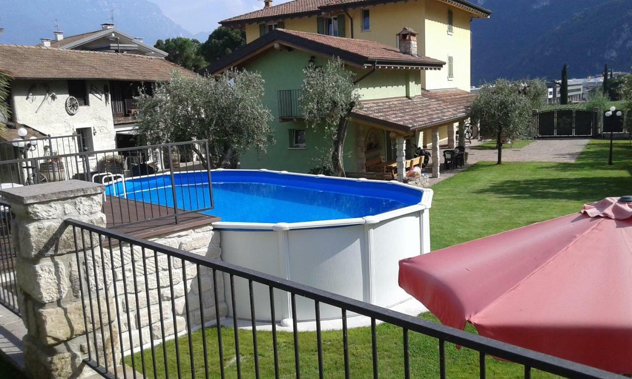 Ferienwohnung Casavarone Riva del Garda Exterior foto